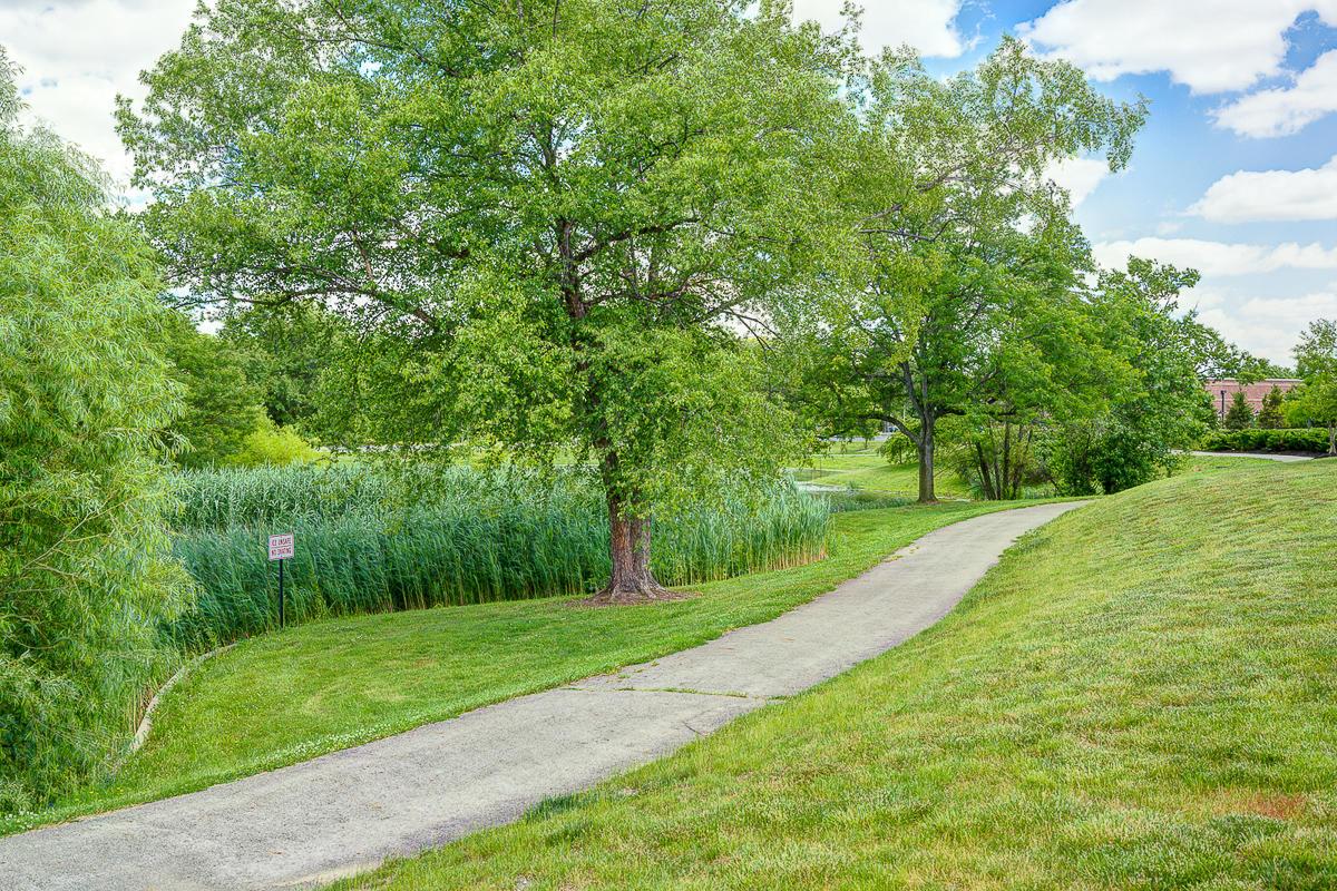 8339 Bruntsfield Road Columbus, OH 43235 - Photo 26 of 26 Gallery Image 26