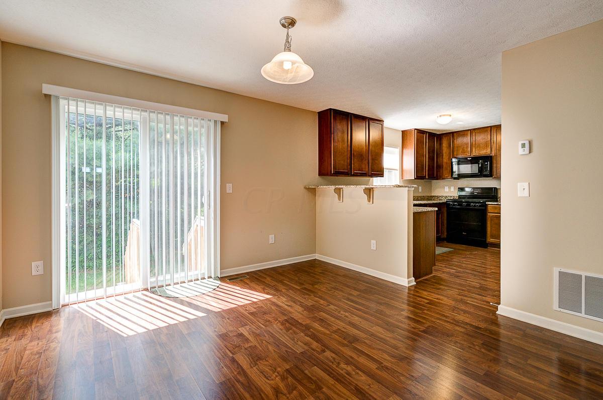 8339 Bruntsfield Road Columbus, OH 43235 - Photo 5 of 26 Gallery Image 5