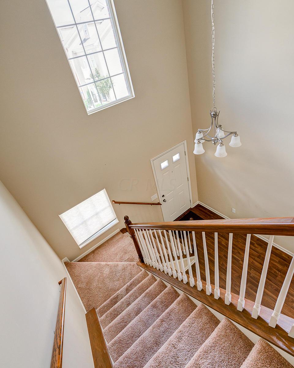 8339 Bruntsfield Road Columbus, OH 43235 - Photo 9 of 26 Gallery Image 9