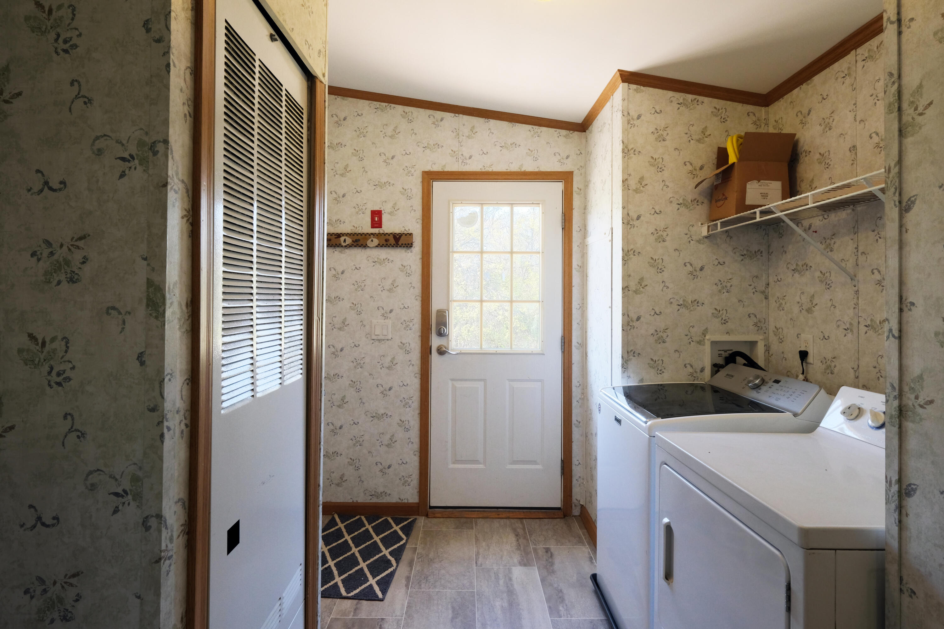 714 Cook Road Carmel, ME 04419 - Photo 28 of 33 Laundry2_DSCF0128