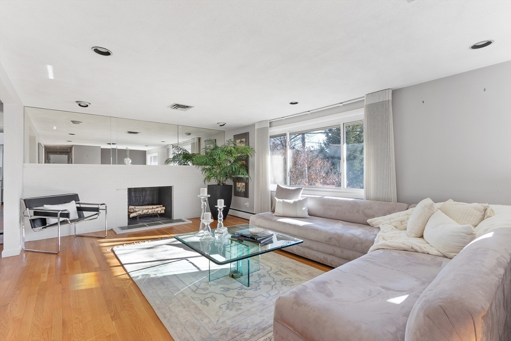 76 Noanett Road Needham, MA 02494 - Photo 12 of 39