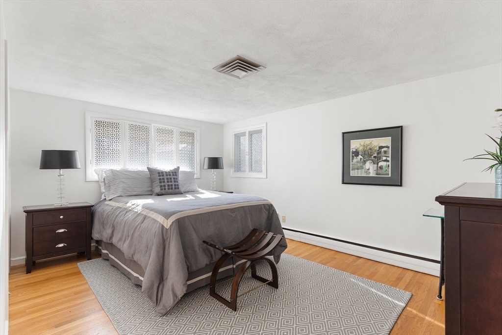 76 Noanett Road Needham, MA 02494 - Photo 23 of 39