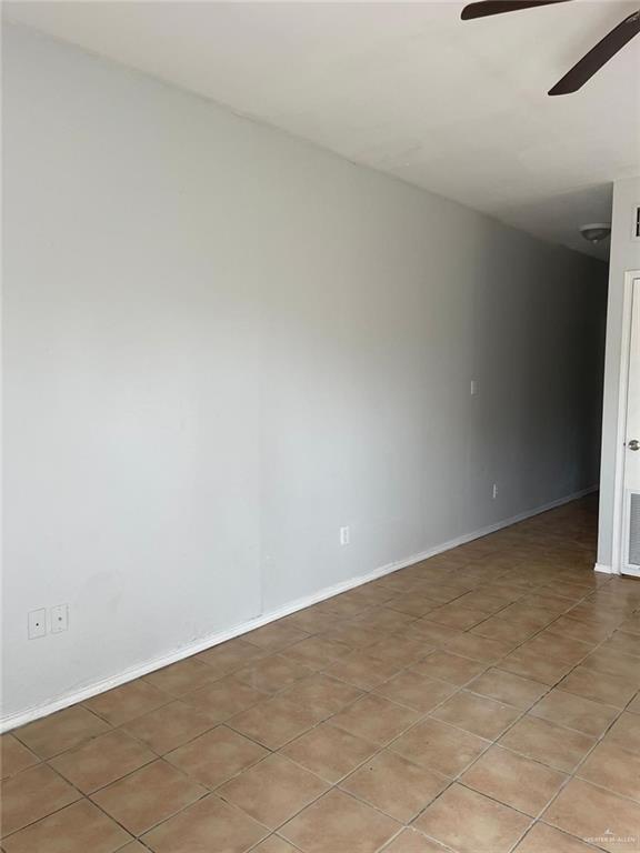 919 East Van Week Street, Unit 3 Edinburg, TX 78541 - Photo 3 of 7