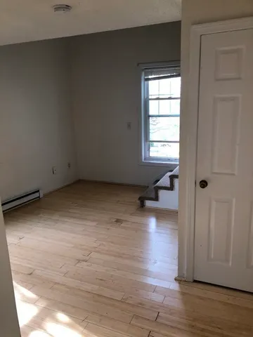 $1,900 | 357 Main Street, Unit 16, Hyannis, MA 02601