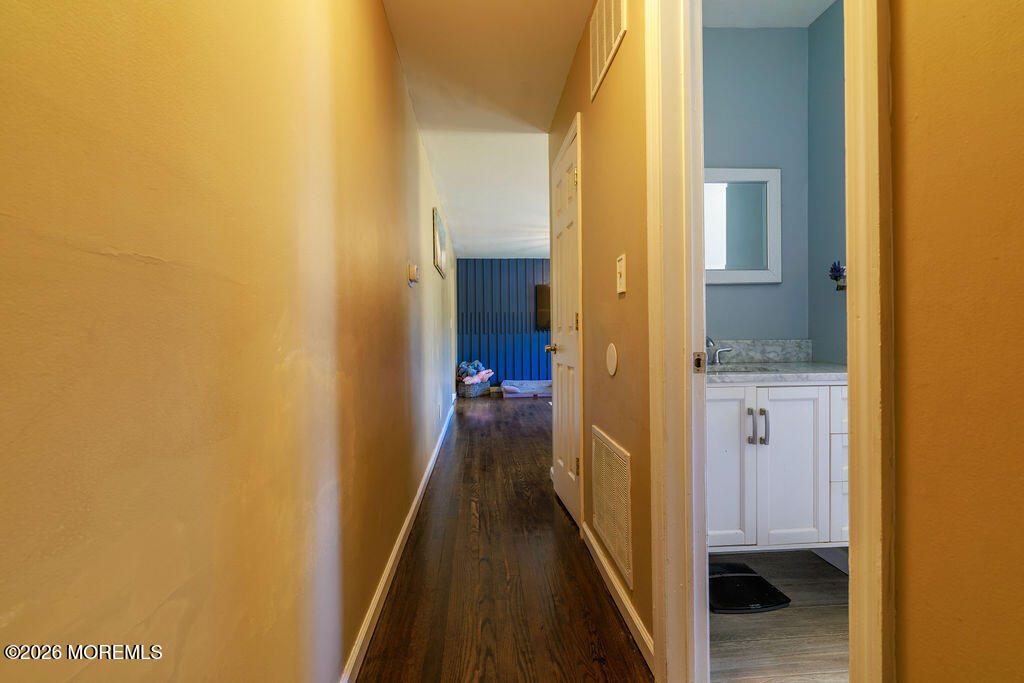 17 Hampton Road Howell, NJ 07731 - Photo 21 of 30 817A6847-HDR