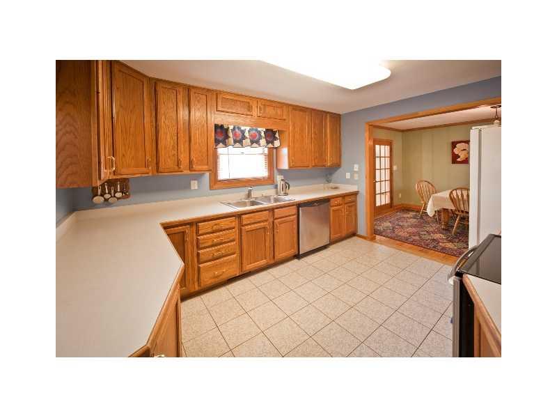 7936 Mann Road Indianapolis, IN 46221 - Photo 3 of 16