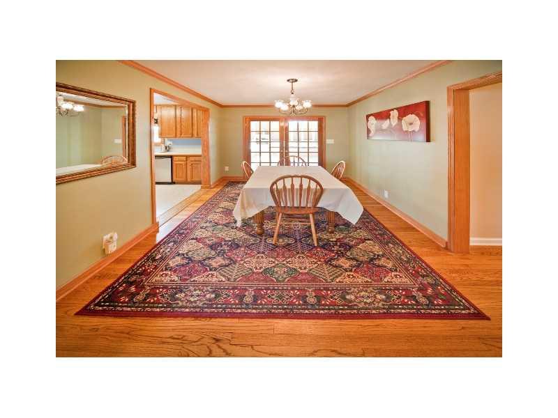 7936 Mann Road Indianapolis, IN 46221 - Photo 4 of 16