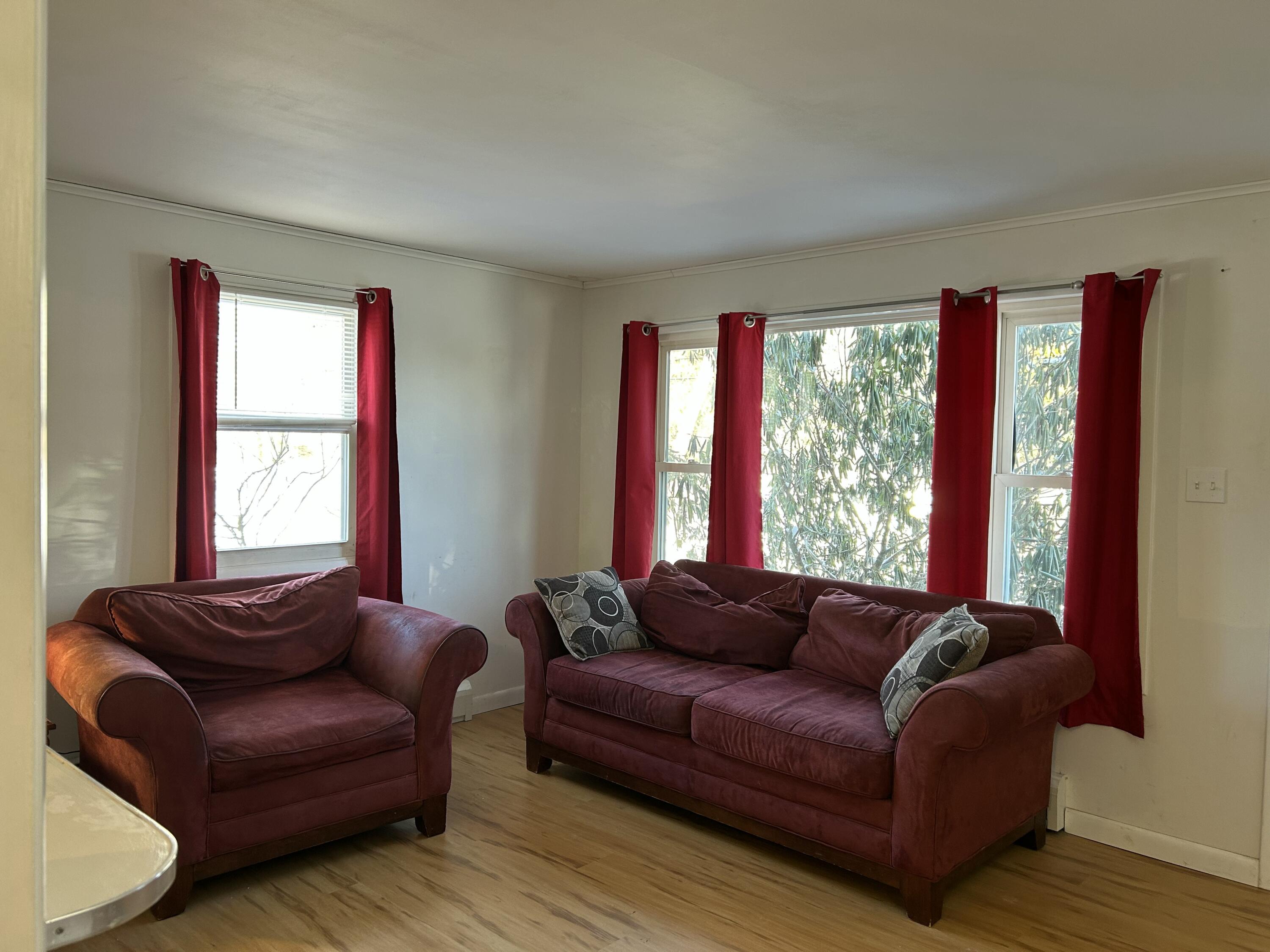 211 Mud Creek Road Hancock, ME 04640 - Photo 7 of 27 Front House Living Room