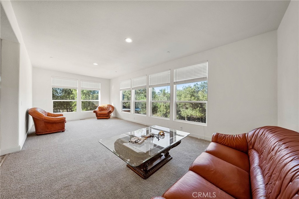 85 Hiatt Road Cloverdale, CA 95425 - Photo 13 of 42