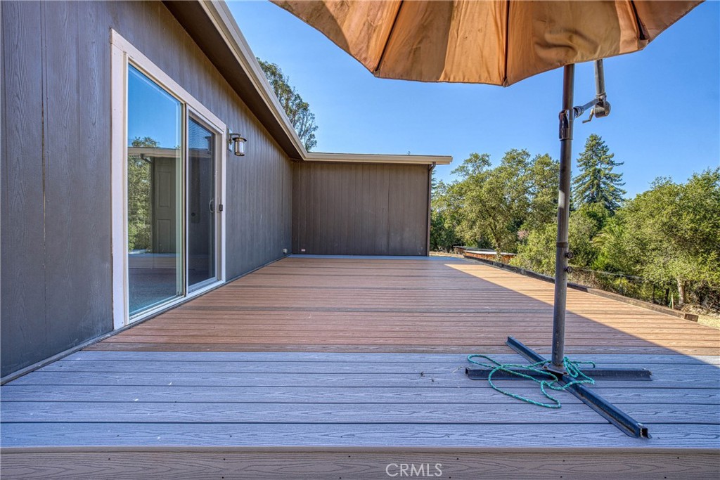 85 Hiatt Road Cloverdale, CA 95425 - Photo 20 of 42 Deck off the master bedroom