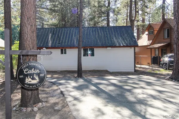 $1,750 | 374 Knight Avenue, Big Bear Lake, CA 92315