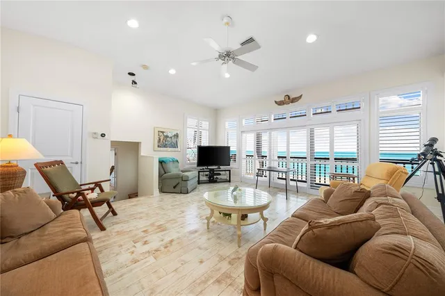 $4,900,000 | 8592 Hidden Lagoon Road, Sarasota, FL 34242