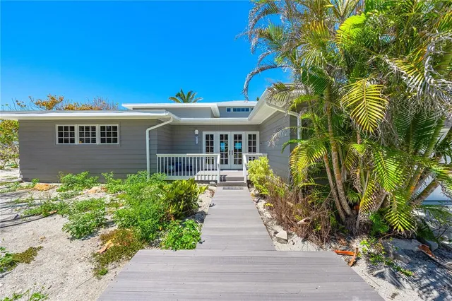 $4,900,000 | 8592 Hidden Lagoon Road, Sarasota, FL 34242