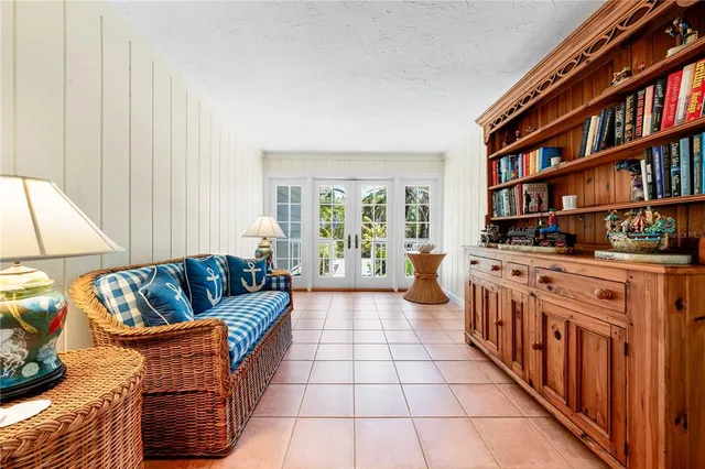 $4,900,000 | 8592 Hidden Lagoon Road, Sarasota, FL 34242