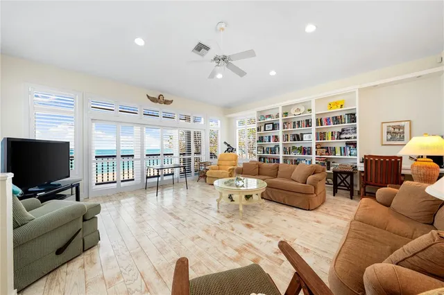 $4,900,000 | 8592 Hidden Lagoon Road, Sarasota, FL 34242