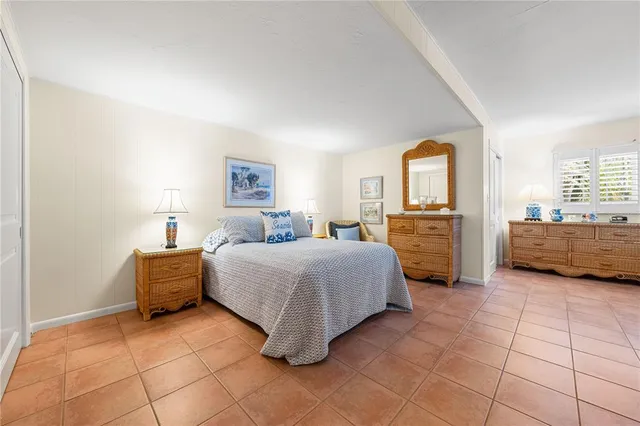 $4,900,000 | 8592 Hidden Lagoon Road, Sarasota, FL 34242