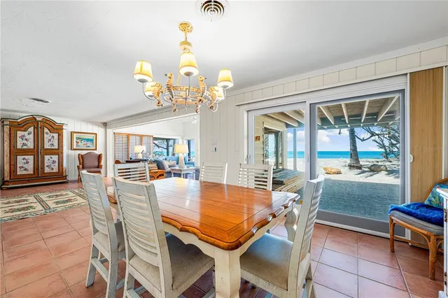 $4,900,000 | 8592 Hidden Lagoon Road, Sarasota, FL 34242