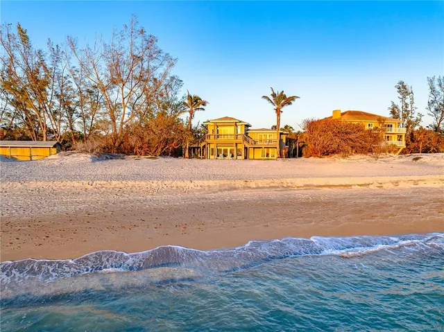 $4,900,000 | 8592 Hidden Lagoon Road, Sarasota, FL 34242