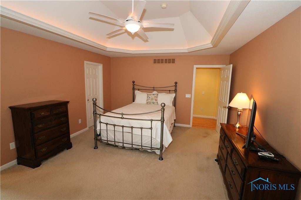 811 Weatherstone Road Holland, OH 43528 - Photo 19 of 35 Gallery Image 19