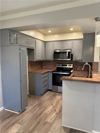 $239,000 | 10749 New Haven Street, Unit 30, Sun Valley, CA 91352