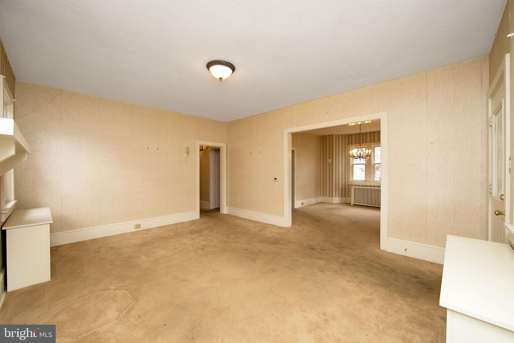 1117 Prospect Ridge Boulevard Haddon Heights, NJ 08035 - Photo 5 of 36