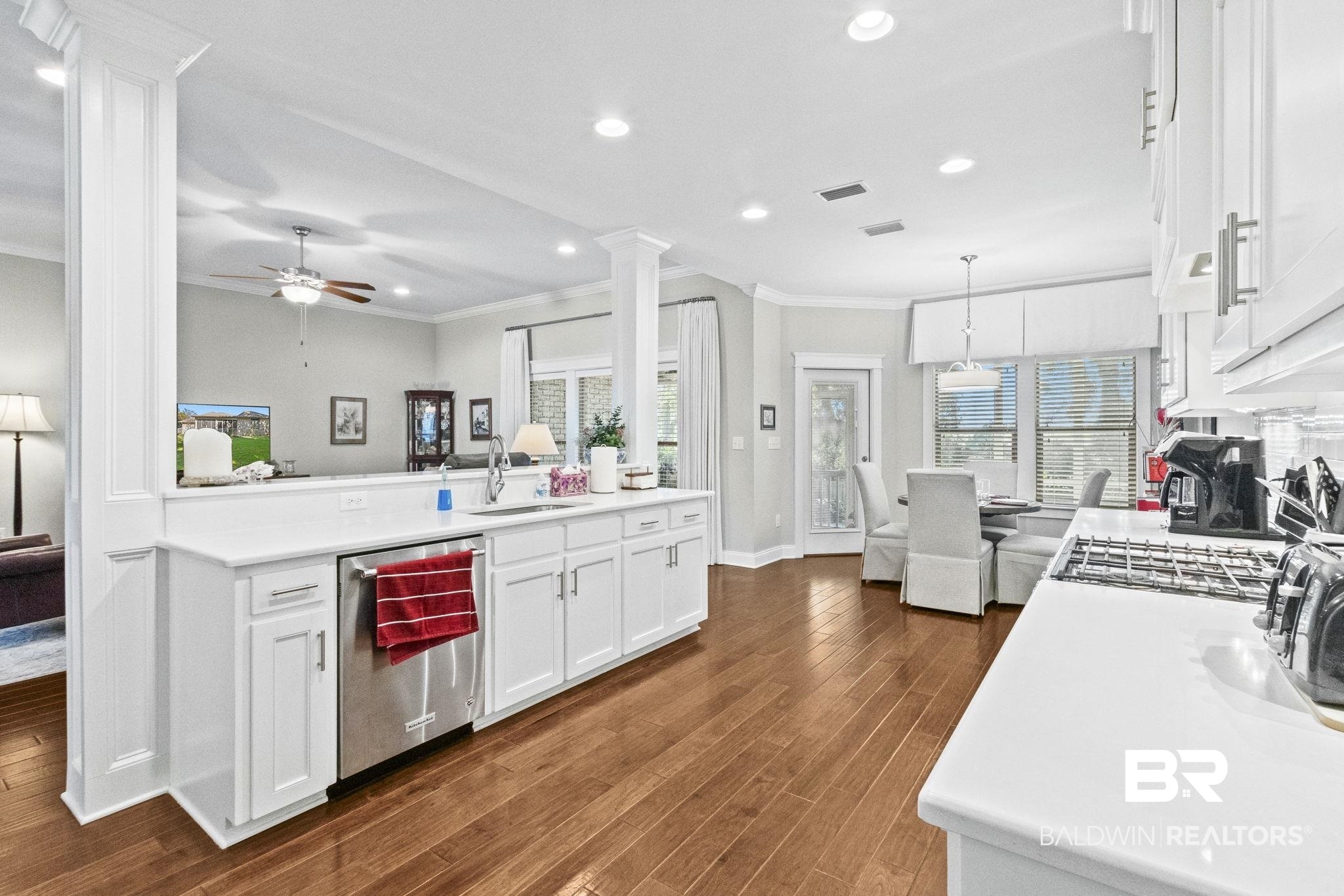 354 Craftsman Avenue Fairhope, AL 36532 - Photo 12 of 68 Kitchen Aid Dishwasher