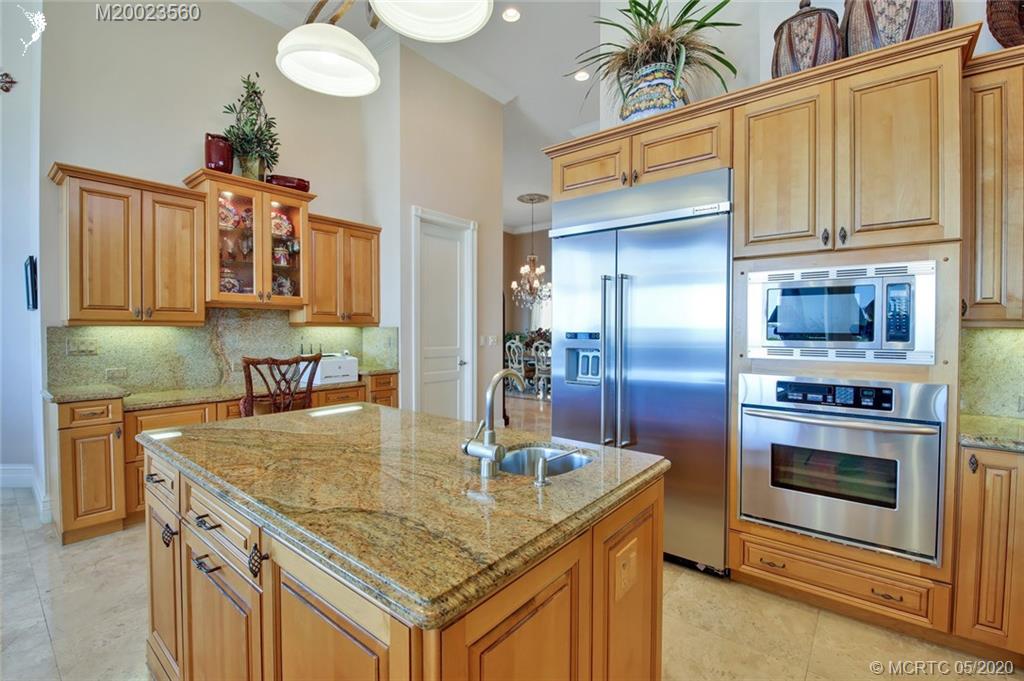 801 Southeast Riverside Drive Stuart, FL 34994 - Photo 24 of 76 Gallery Image 24