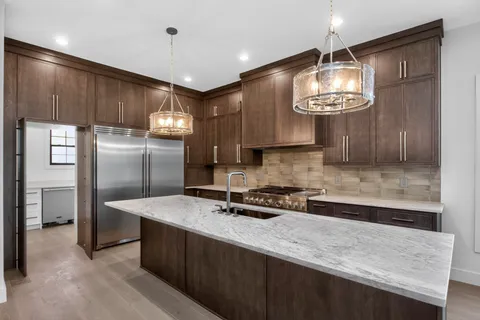 $1,990,000 | 19 Jones Circle, Old Hickory, TN 37138