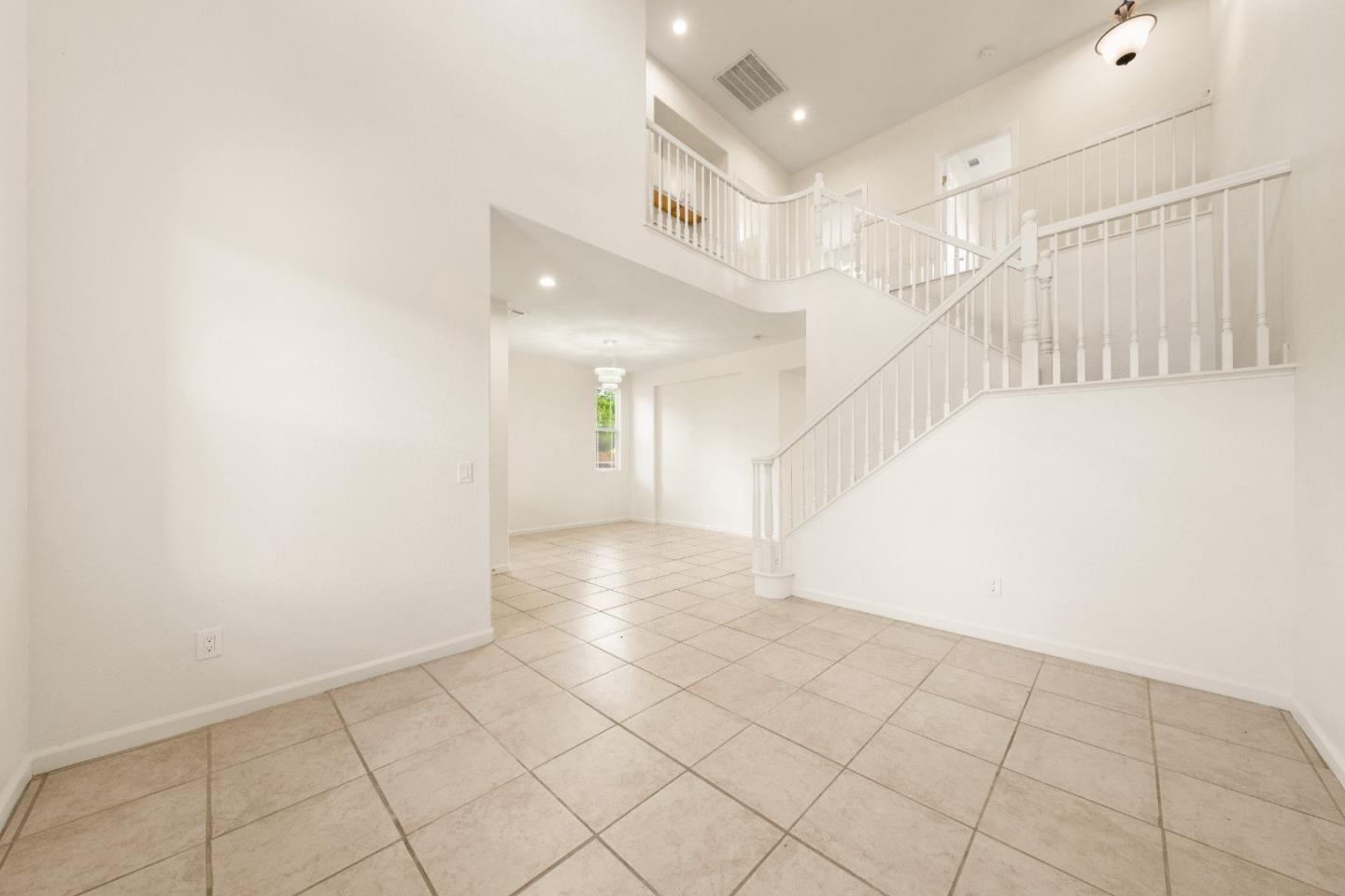 5700 Gold Poppy Way Elk Grove, CA 95757 - Photo 11 of 49 a view of an entryway with an empty room