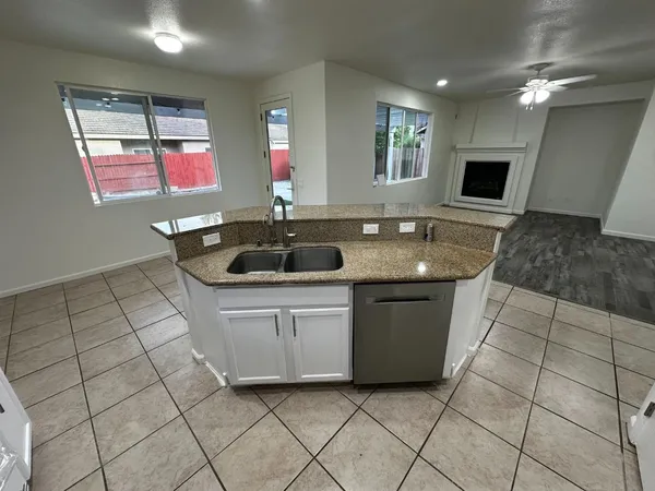 $670,000 | 5700 Gold Poppy Way, Elk Grove, CA 95757