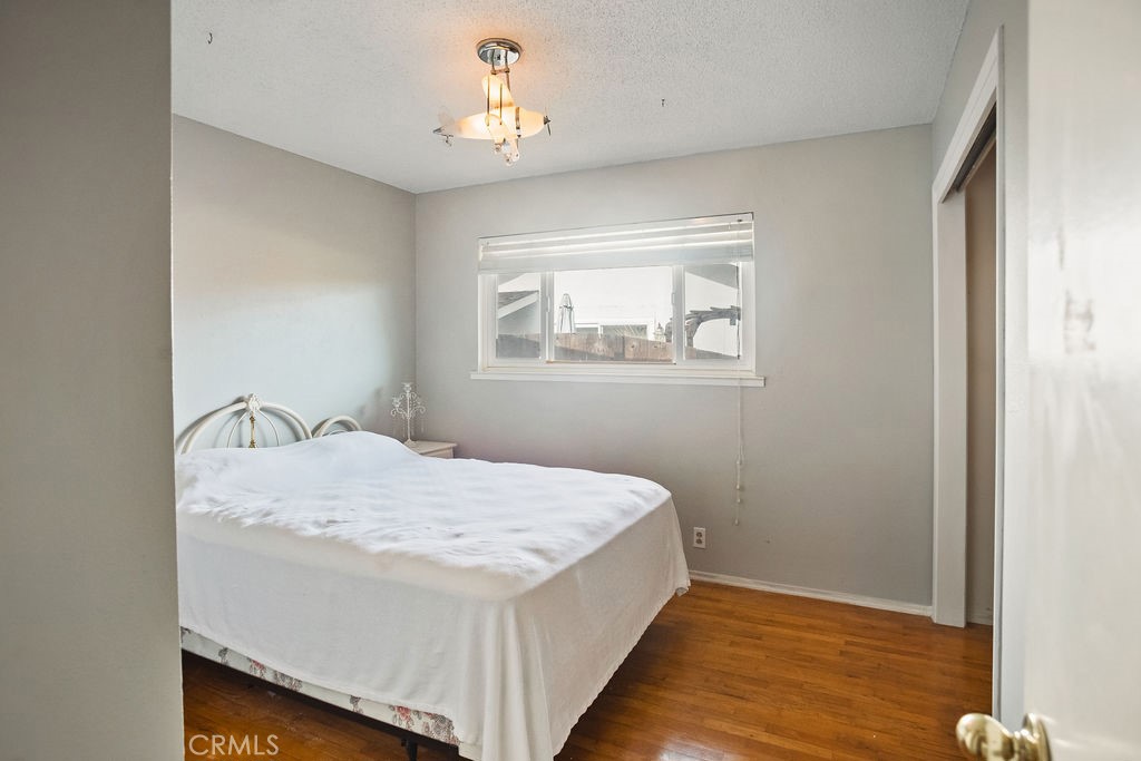 3046 El Capitan Avenue Merced, CA 95340 - Photo 9 of 18 a room with a bed and a window