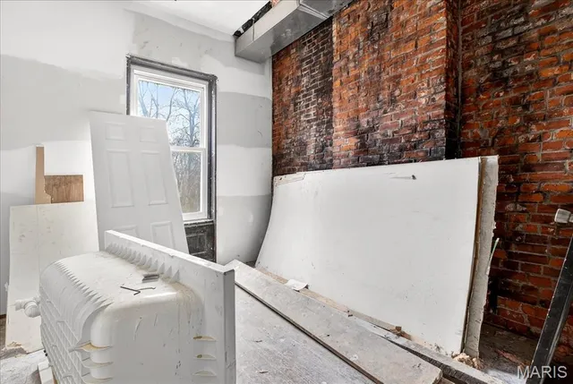 $159,900 | 3241 California Avenue, St. Louis, MO 63118