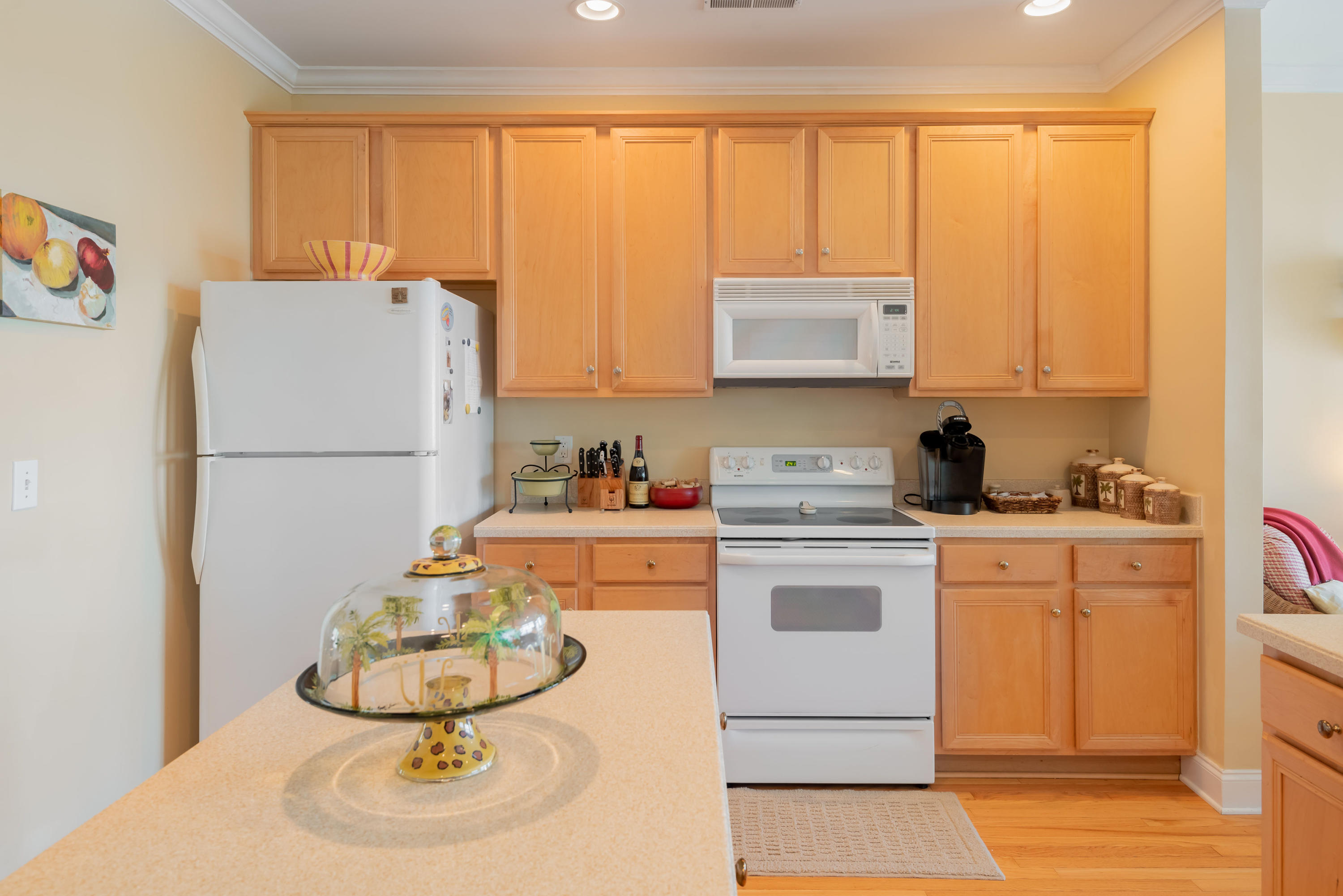 2222 Folly Road Charleston, SC 29412 - Photo 11 of 32 Kitchen