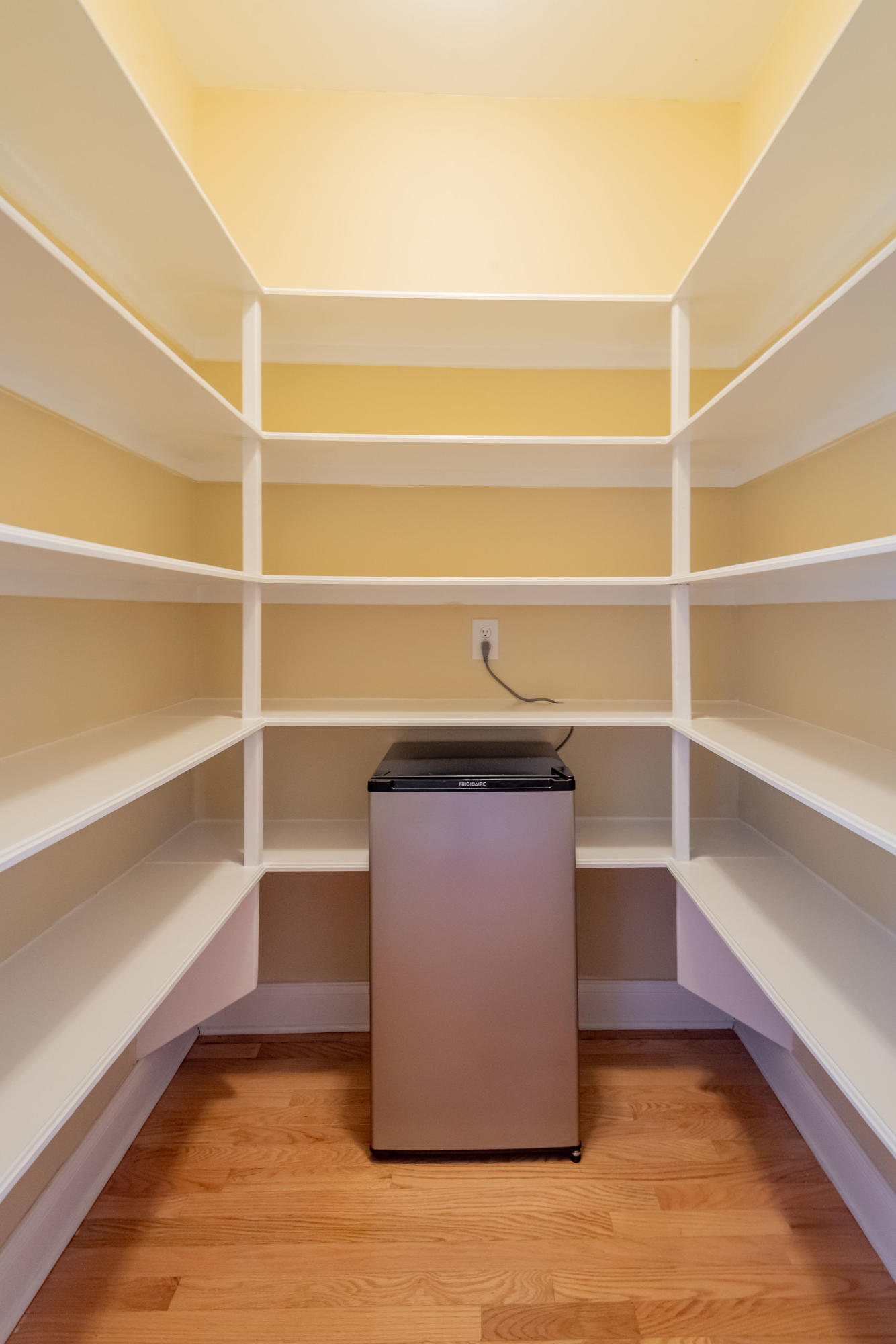 2222 Folly Road Charleston, SC 29412 - Photo 15 of 32 Pantry