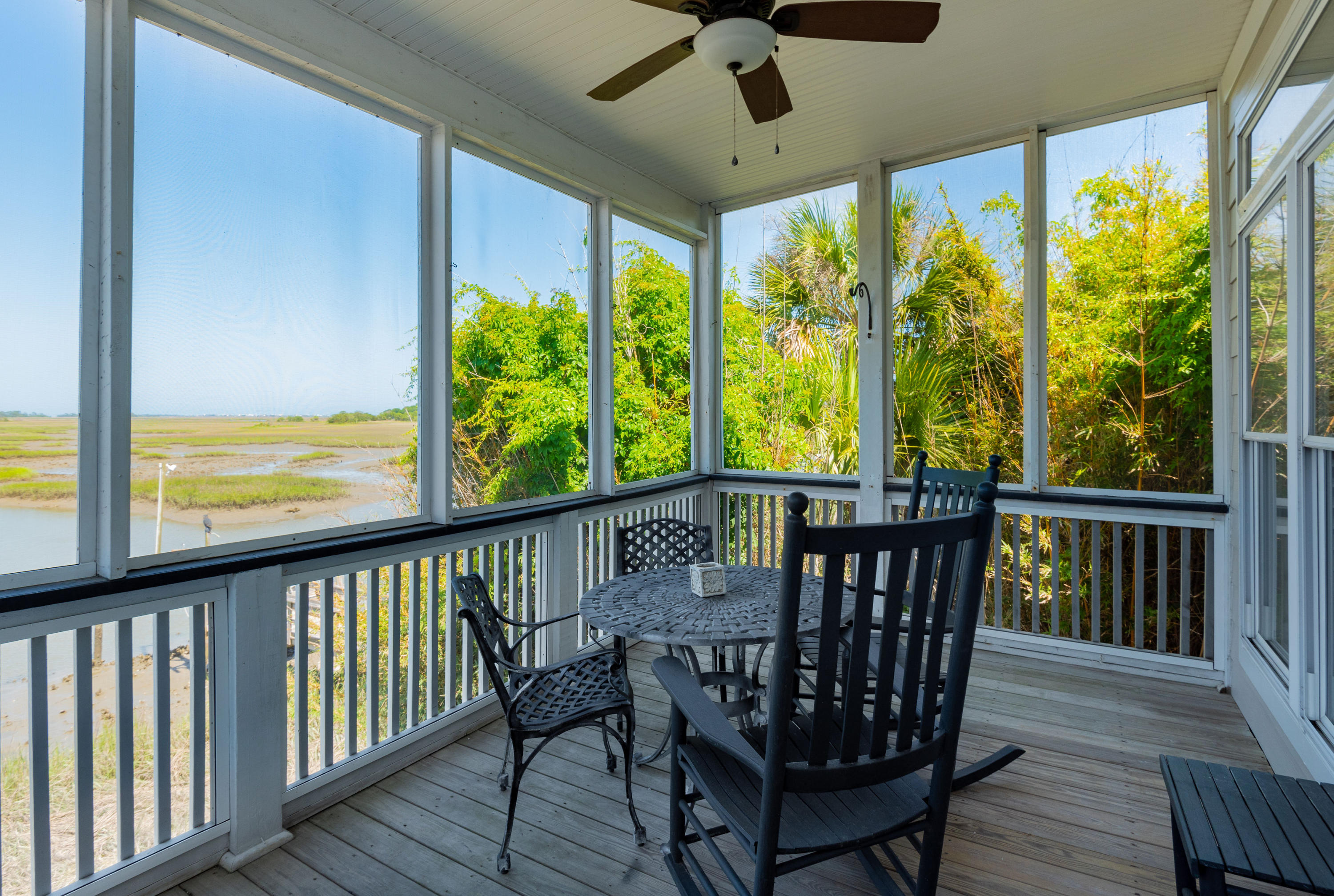 2222 Folly Road Charleston, SC 29412 - Photo 20 of 32 Screen Porch
