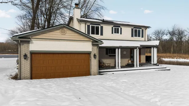 $750,000 | 4405 Shoreview Lane, Whitmore Lake, MI 48189