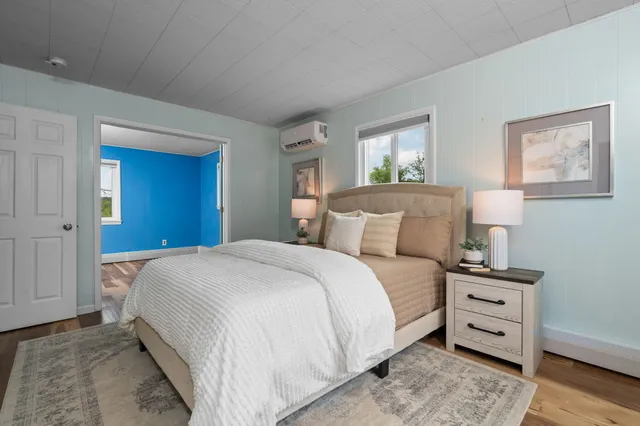 $750,000 | 4405 Shoreview Lane, Whitmore Lake, MI 48189