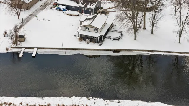 $750,000 | 4405 Shoreview Lane, Whitmore Lake, MI 48189