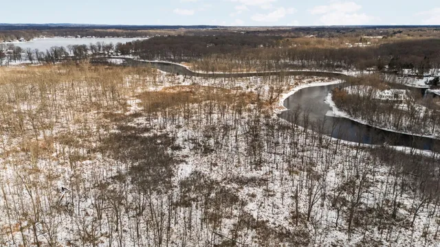 $750,000 | 4405 Shoreview Lane, Whitmore Lake, MI 48189