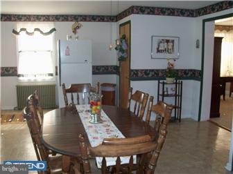 414 State Rd. Croydon, PA 19021 - Photo 5 of 12 Kitchen