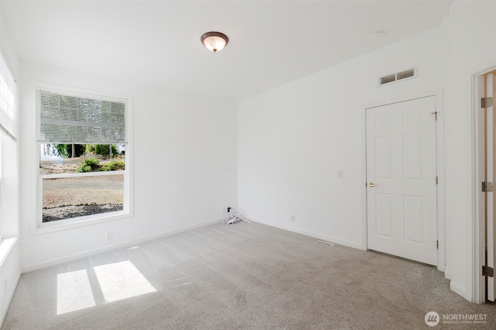2683 Ridgecrest Drive West Bremerton, WA 98312 - Photo 17 of 40 Gallery Image 17