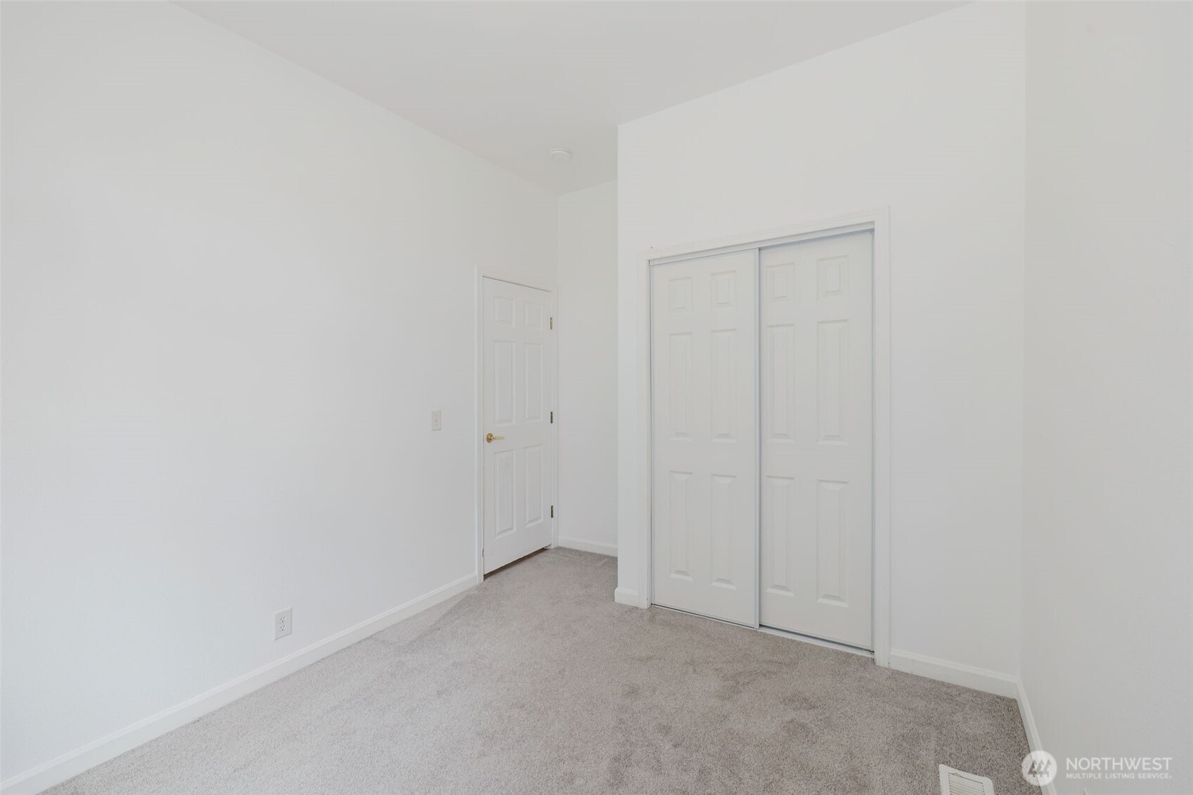 2683 Ridgecrest Drive West Bremerton, WA 98312 - Photo 31 of 40 Gallery Image 31
