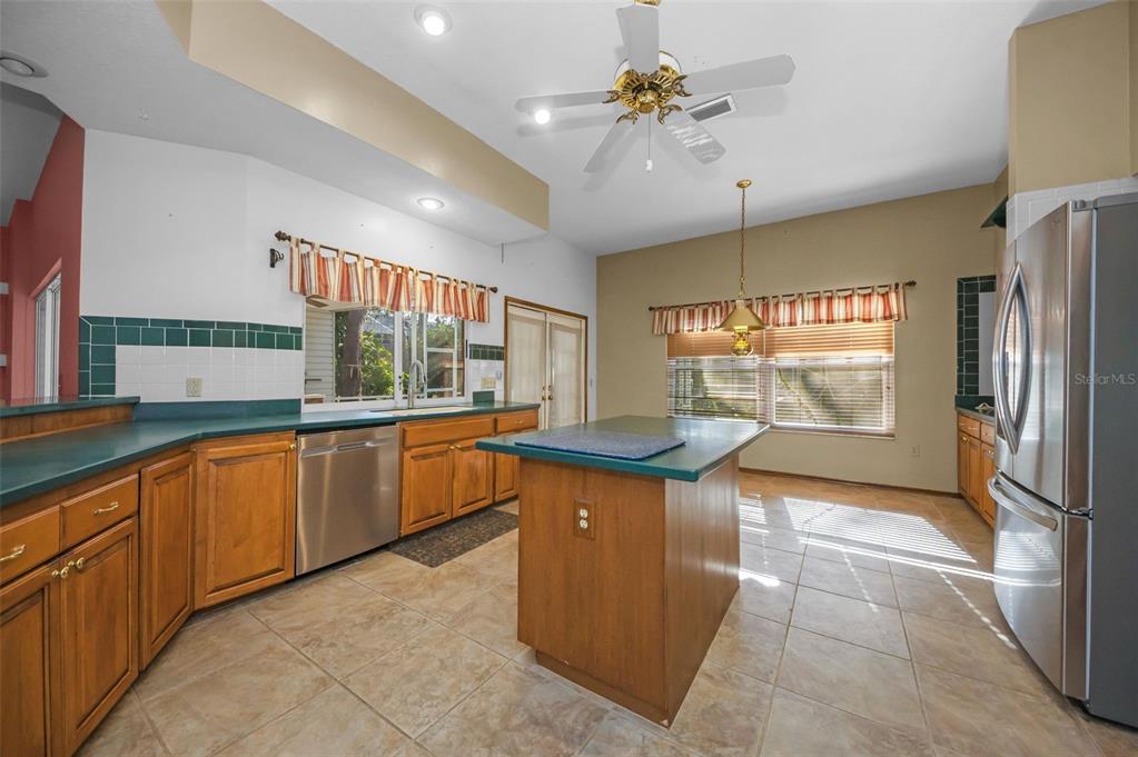 8057 Moonlight Lane New Port Richey, FL 34654 - Photo 16 of 82