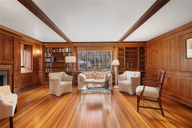 $1,995,000 | 7 Cushing Street, Providence, RI 02906