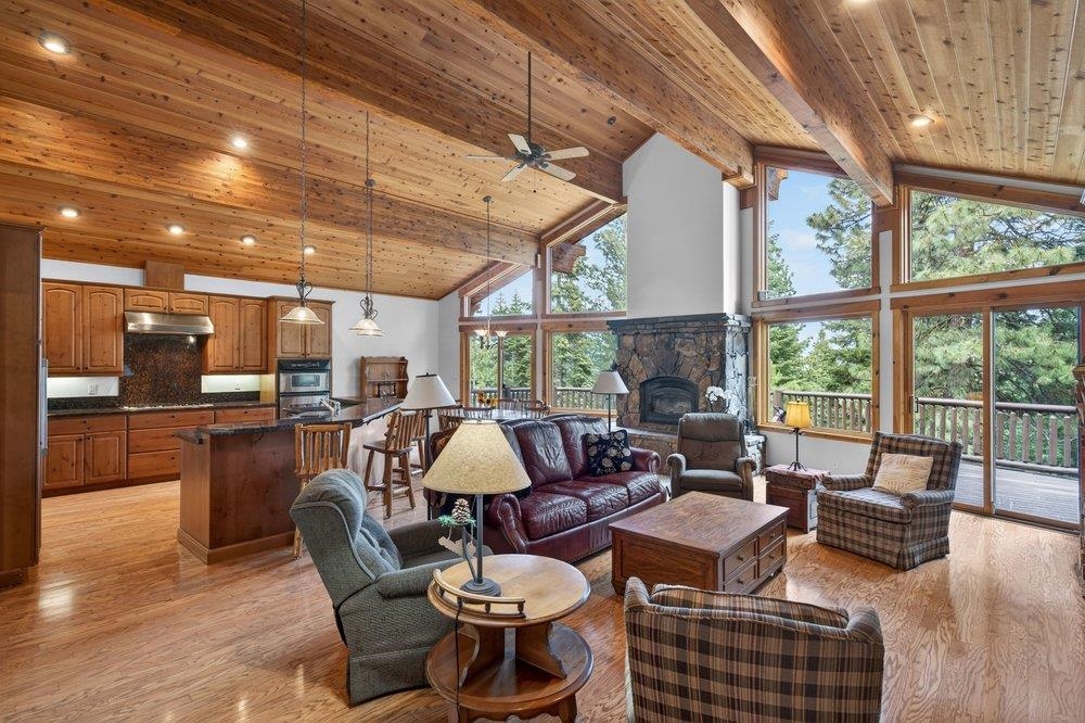 10971 Beacon Road Truckee, CA 96161 - Photo 6 of 28
