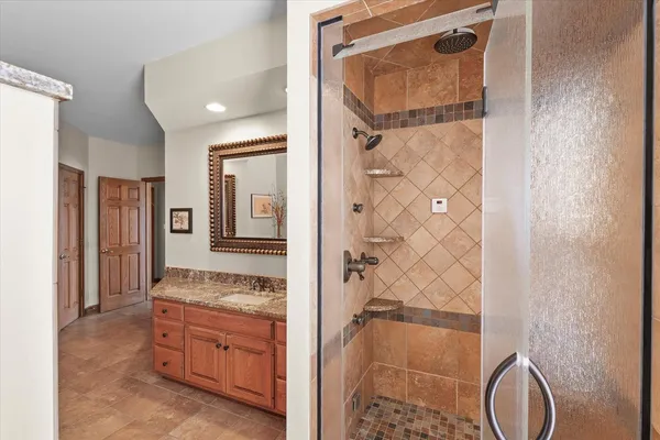 $795,000 | 2204 Edgewater Place, Champaign, IL 61822