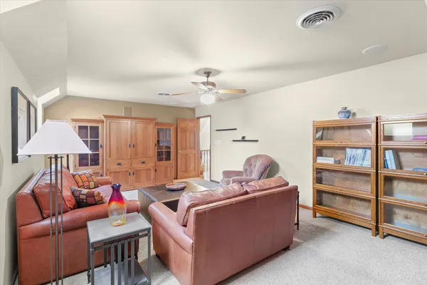 $795,000 | 2204 Edgewater Place, Champaign, IL 61822