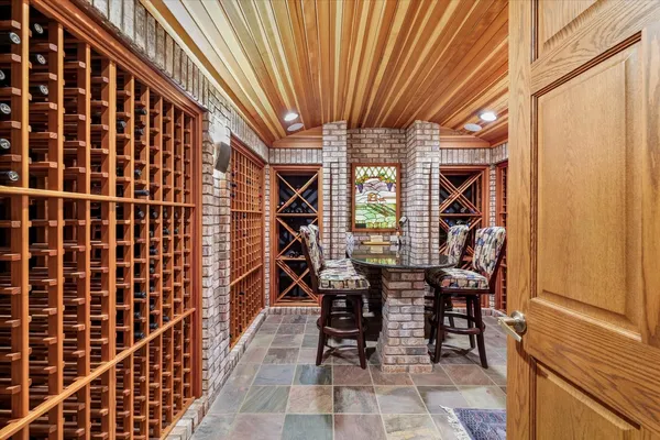$795,000 | 2204 Edgewater Place, Champaign, IL 61822