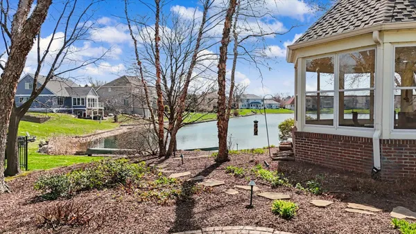 $795,000 | 2204 Edgewater Place, Champaign, IL 61822