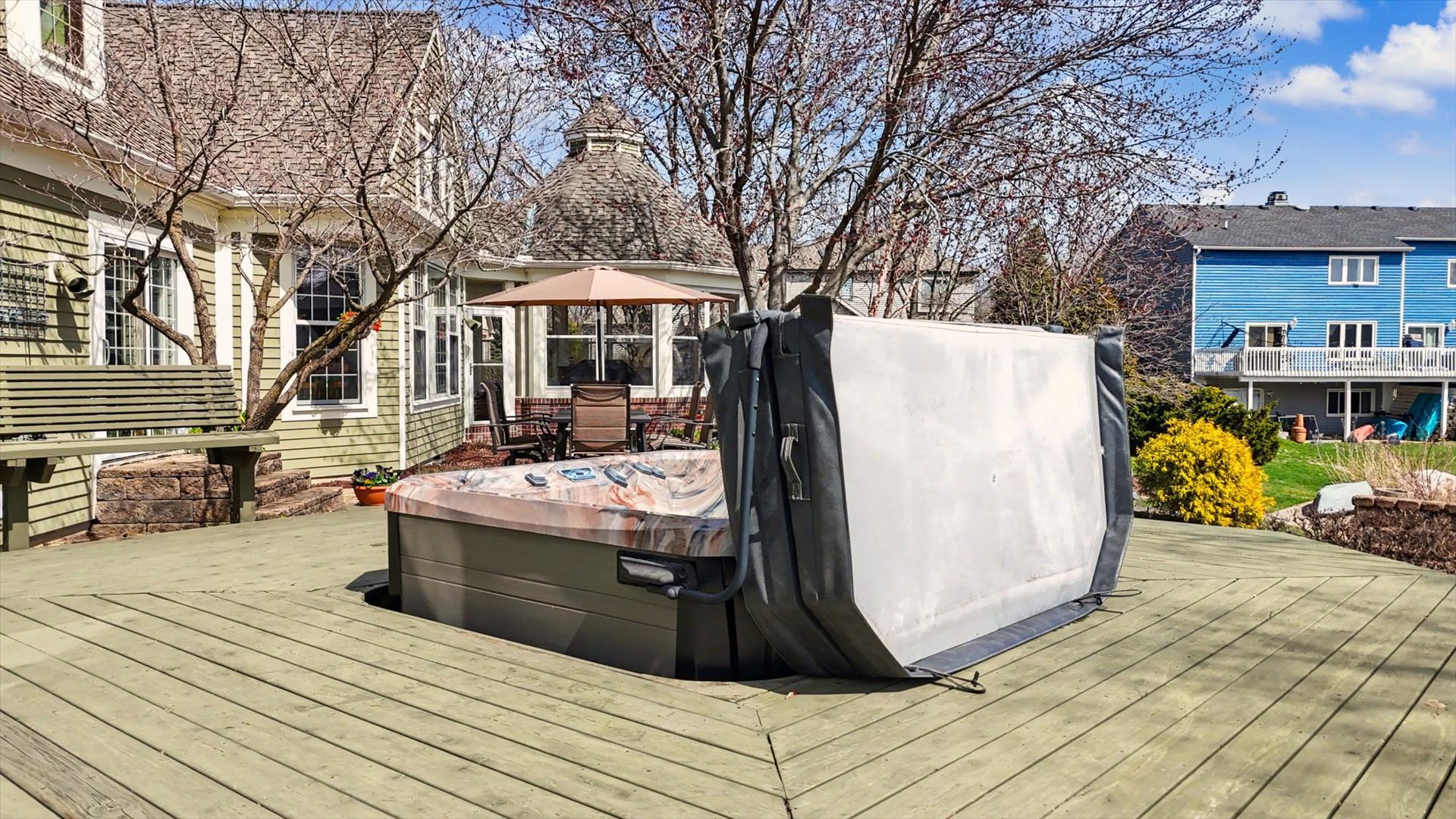 2204 Edgewater Place Champaign, IL 61822 - Photo 77 of 83 a view of a dinning table and chairs in patio of the house